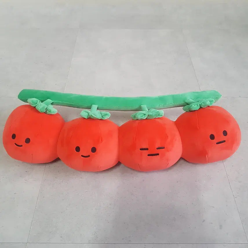 [BUNJANG] 055 Tomato Doll Mascot Figure / 인형 055 방울 토마토  인형 캐릭터 장난감 피규어 마스코트