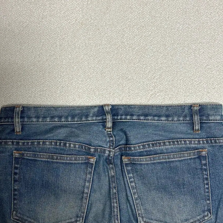 [BUNJANG] A.P.C. Petit New Standard Denim Pants / 아페쎄 쁘띠 뉴 스탠다드 데님 팬츠