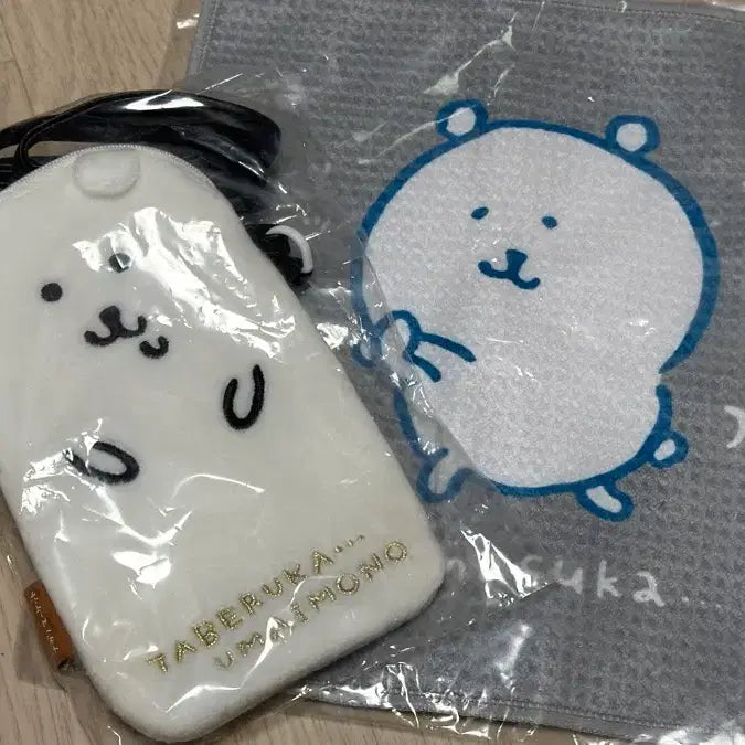 [BUNJANG] Nongdamgom Phone Pouch and Handkerchief Bundle Set / 농담곰 핸드폰 파우치+손수건 일괄
