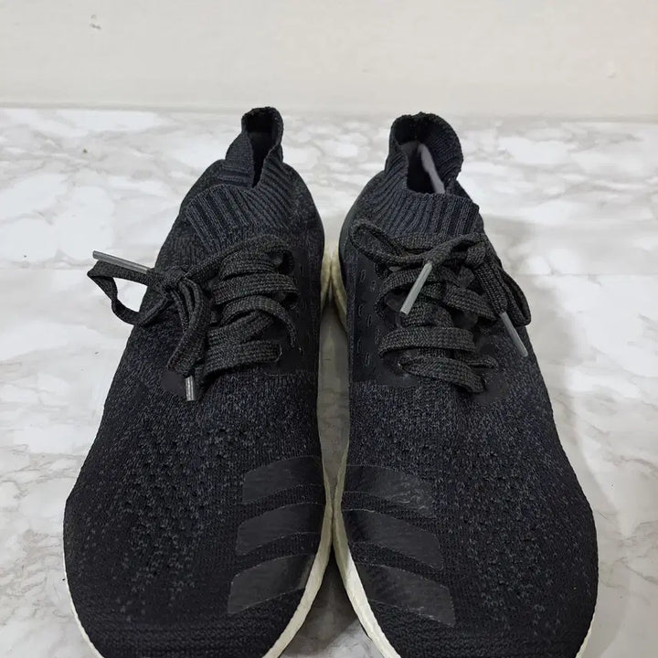 [SOLD OUT] 아디다스 울트라부스트 남성 운동화 275 (신1363)