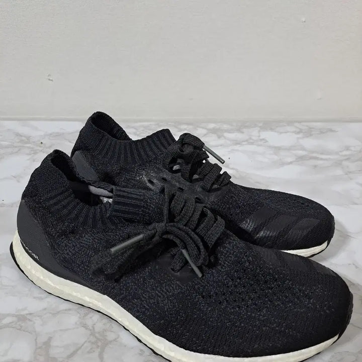 [SOLD OUT] 아디다스 울트라부스트 남성 운동화 275 (신1363)