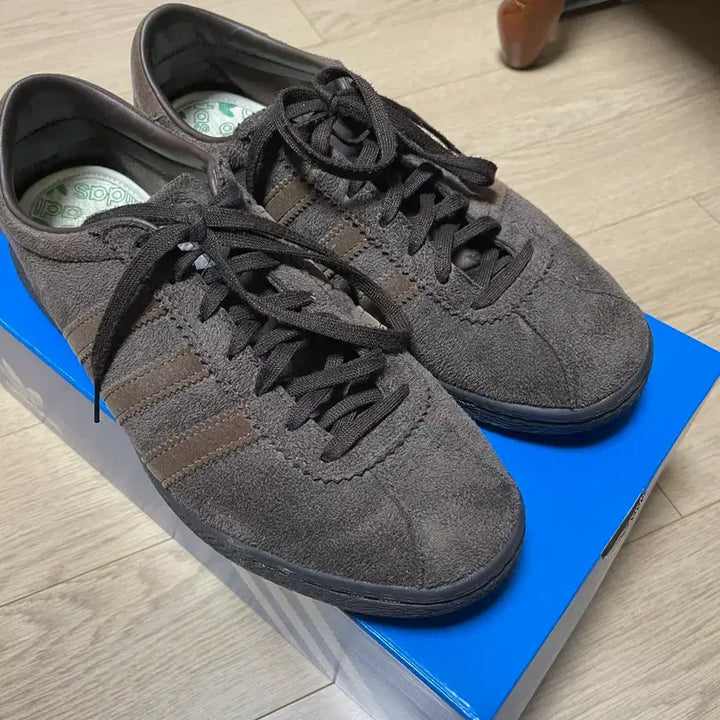 [BUNJANG] Adidas Tobacco Dark Brown Sneakers / 아디다스 토바코 다크 브라운