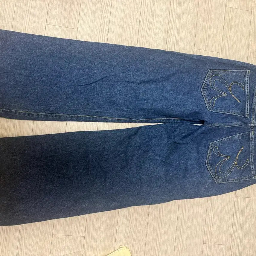 [SOLD OUT] 글로니 해나진 한나진 미드블루 HANNAH JEANS (MID BLUE)