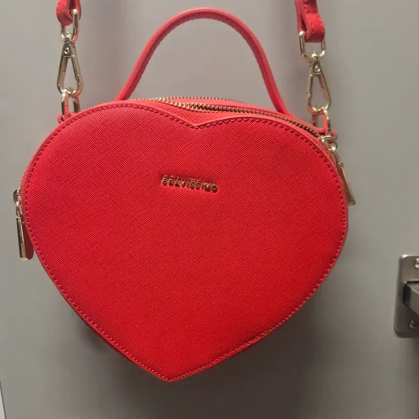 [BUNJANG] Bramosi Red Heart Bag Crossbody / 브라모시브 레드 하트백 크로스백
