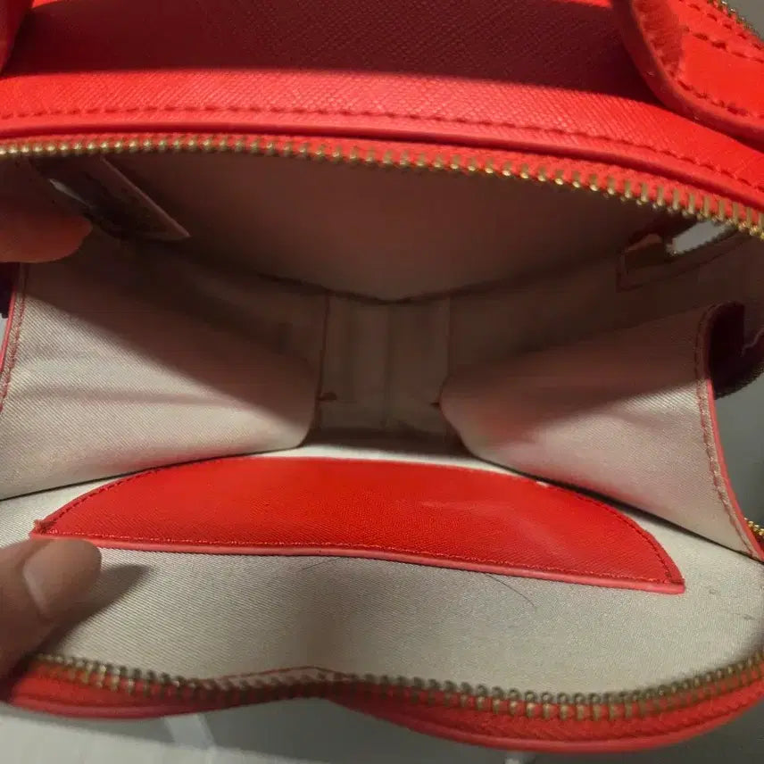 [BUNJANG] Bramosi Red Heart Bag Crossbody / 브라모시브 레드 하트백 크로스백