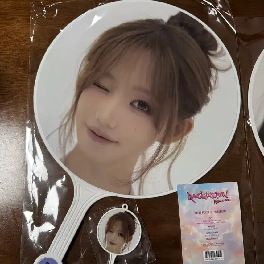 [BUNJANG] QWER Hina Magenta World Tour Picket / QWER 월드투어 마젠타, 히나 피캣