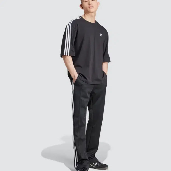 [BUNJANG] Adidas Oversized T-shirt (S) / 아디다스 오버사이즈티 S