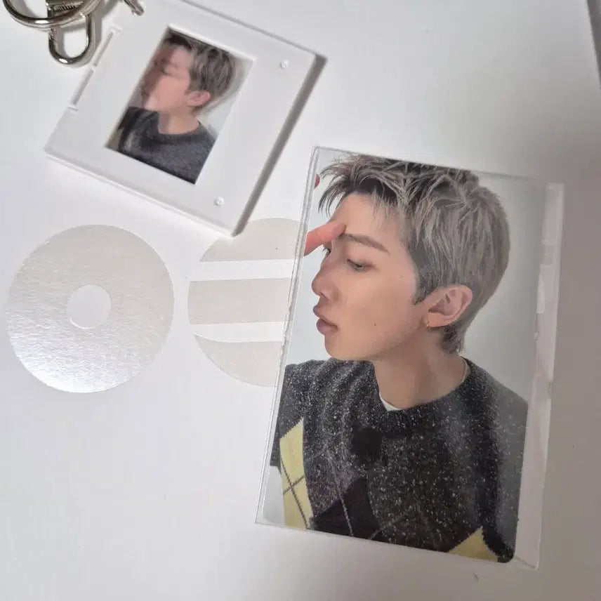 [BUNJANG] BTS RM Arirang Early Bird Photocard + Keyring Bundle Set / 방탄 BTS 아리랑 얼리버드 포카+키링세트(RM)