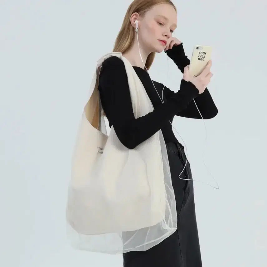 [BUNJANG] Fun From Fun Layered Mesh Shoulder Bag Ivory / 펀프롬펀 매쉬 레이어드 숄더백 에코백 아이보리 cos