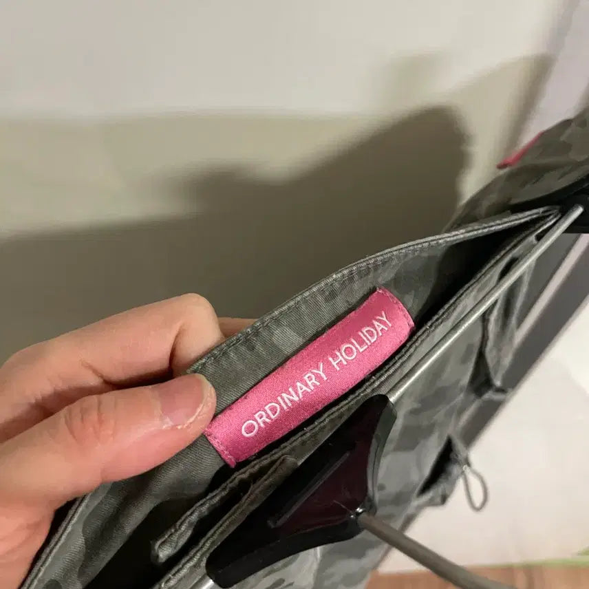 [SOLD OUT] 오디너리홀리데이 카모 카고 롱 스커트