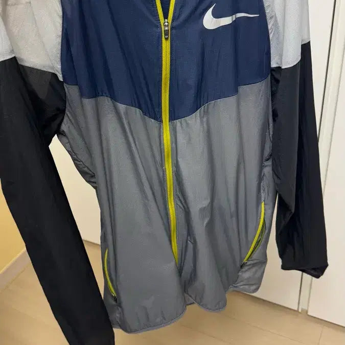 [BUNJANG] Nike Windbreaker Jacket - Men&