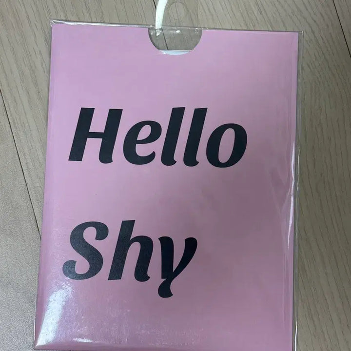 [BUNJANG] Son Ho Young Hello Shy Postcard / 손호영 엽서 굿즈