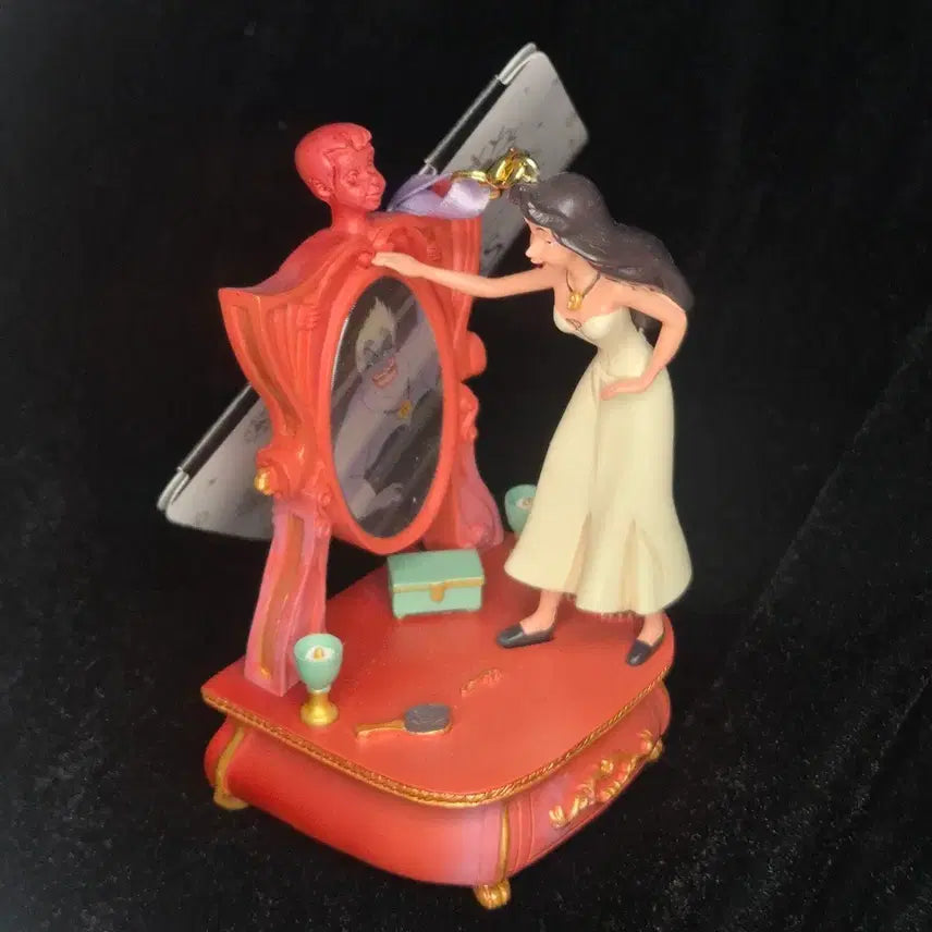 [BUNJANG] Disney The Little Mermaid Vanessa Ornament New / 디즈니 오너먼트 인어공주 바네사 새 상품