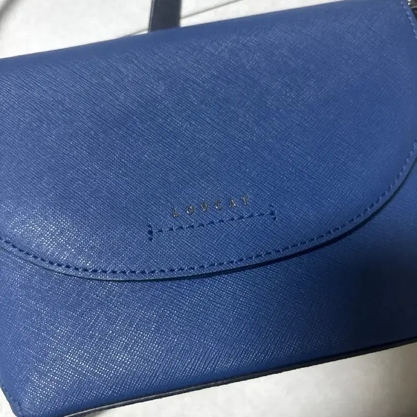 [BUNJANG] Lovecat Crossbody Saffiano Bag / 러브캣크로스백.사피아노