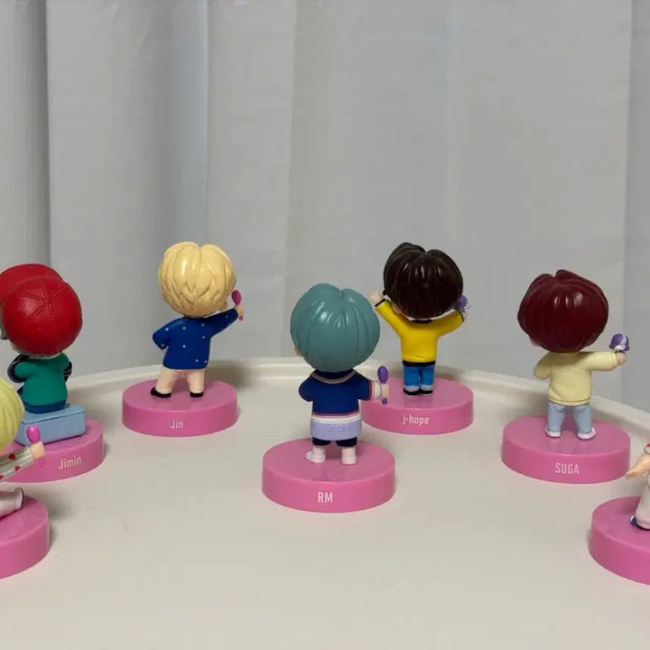 [BUNJANG] BTS x Baskin Robbins Block Pack Figure Set / 최저가) BTS 배스킨라빈스 콜라보 블록팩 피규어 세트
