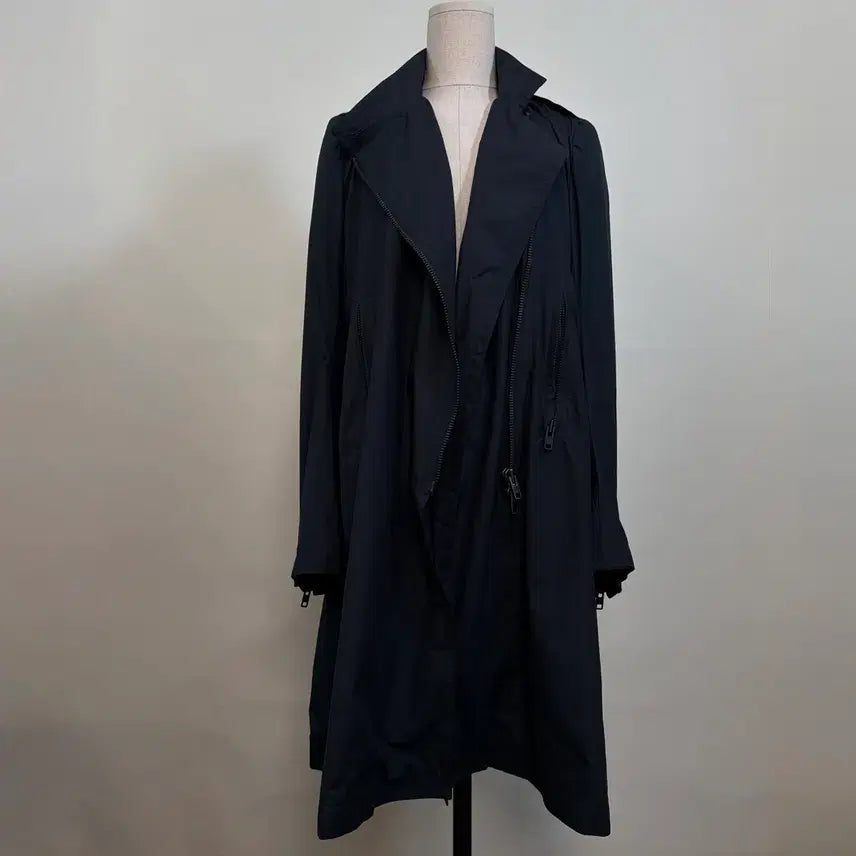 [BUNJANG] Ann Demeulemeester Asymmetric Trench Coat / Ann Demeulemeester 앤드뮐미스터 비대칭 트렌치 코트