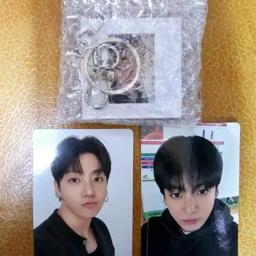 [BUNJANG] BTS Jungkook Arirang Weverse POB Photocard + Keyring Set / 방탄소년단 아리랑 위버스 특전 정국 포카 키링 세트