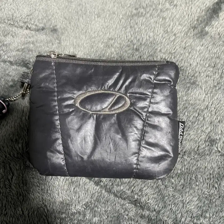 [BUNJANG] Odd Studio Padded Zipper Card Wallet / Odd Studio 블랙 패딩 지퍼돌이 카드지갑