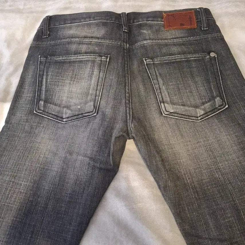 [BUNJANG] Mod9 Mod1s Old Version Lonesome Cat Jeans / [31] 모드나인 Mod1s 구형 흑청 론섬캣
