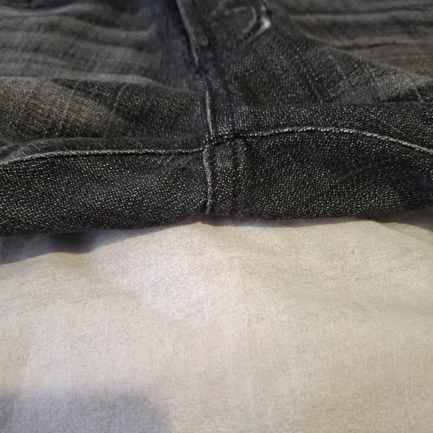 [BUNJANG] Mod9 Mod1s Old Version Lonesome Cat Jeans / [31] 모드나인 Mod1s 구형 흑청 론섬캣