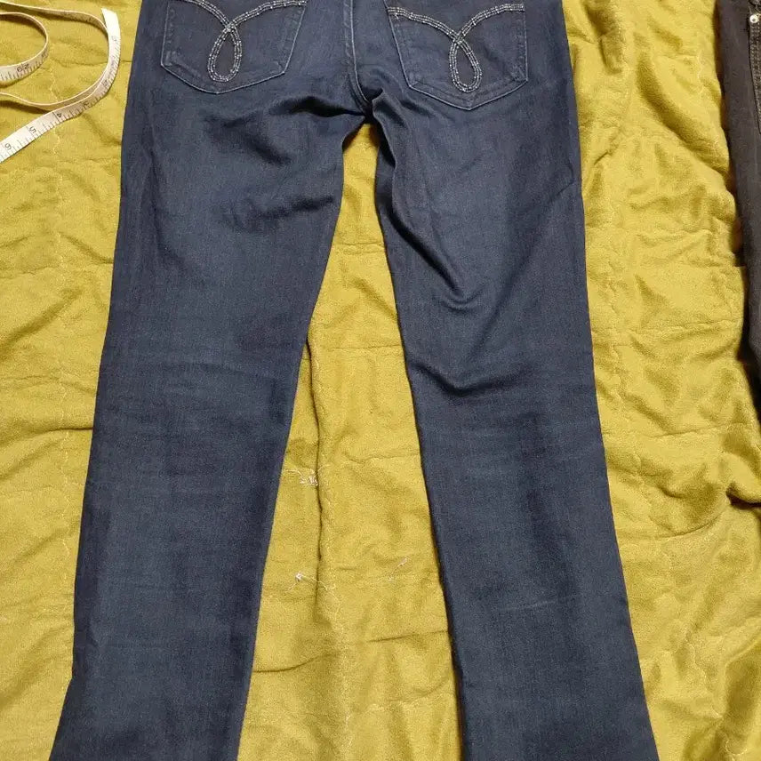 [BUNJANG] Calvin Klein Skinny Jeans 24 / 캘빈클라인 스키니진 24