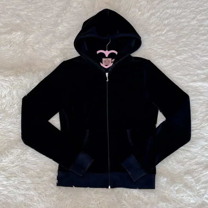 [BUNJANG] Juicy Couture Velvet Hoodie Zip-Up (US Version) / 유일매물) 쥬시꾸뛰르 벨벳 후드집업 미국판 y2k 오네갸루