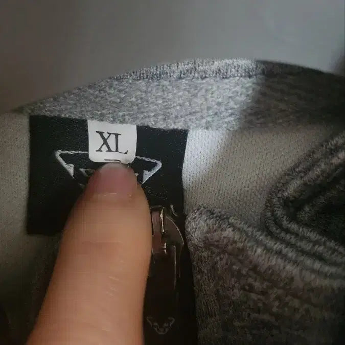 [BUNJANG] Dynafit POG Logo Zip-Up Jacket XL / 다이나핏 그레이 POG 로고 집업 자켓 XL