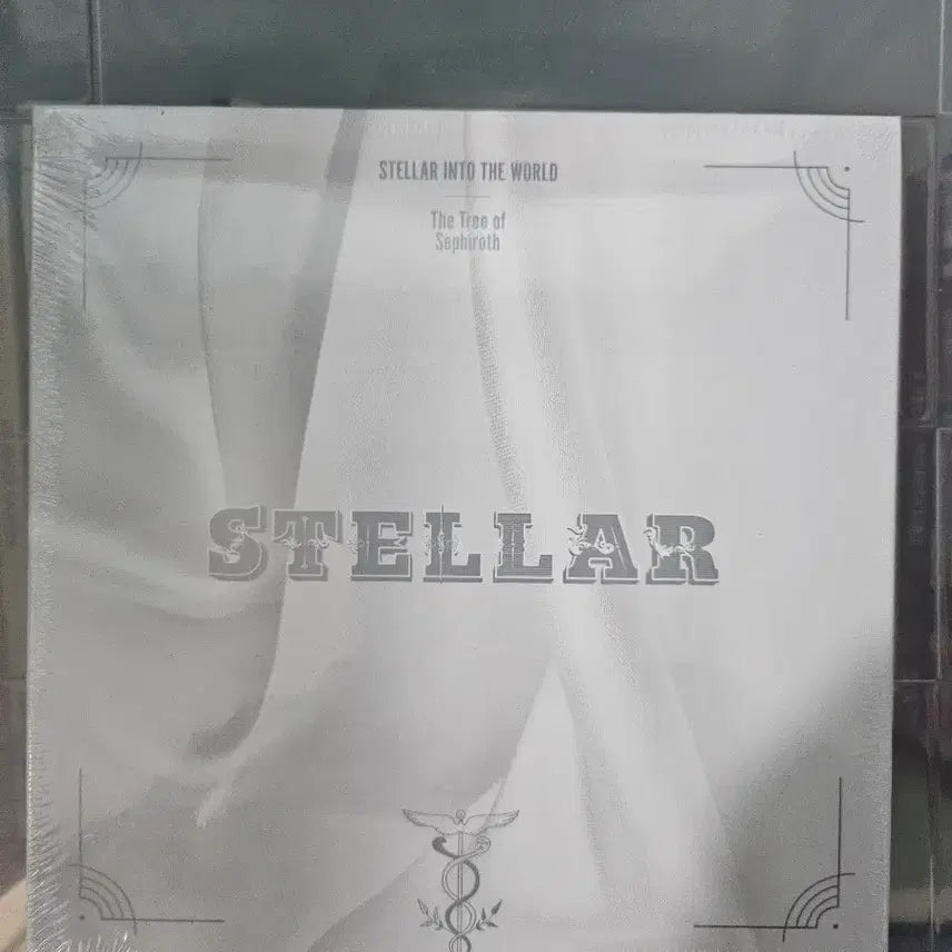 [BUNJANG] Stellar Into The World Album (Sealed) / 스텔라 Stellar Into The World 앨범 미개봉