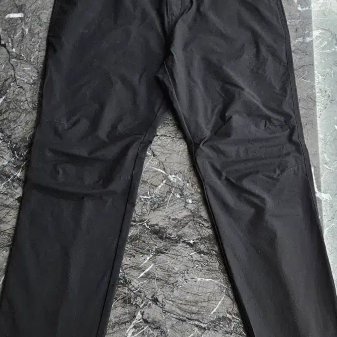 [BUNJANG] KOLON SPORT Basic Stretchable Pants Black Size 86 / 코오롱 스포츠 베이직 스트레쳐블 팬츠 블랙 86사이즈