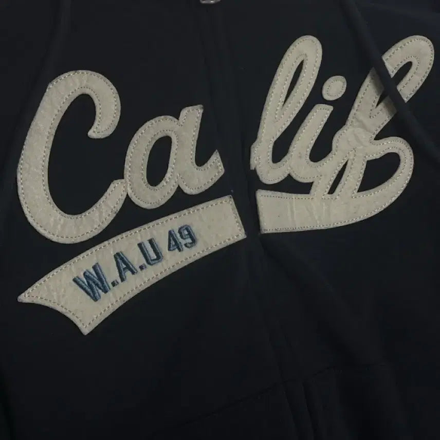 [BUNJANG] Who.A.U Navy Hoodie Zip-up / 후아유 네이비 후드집업 후집 판매