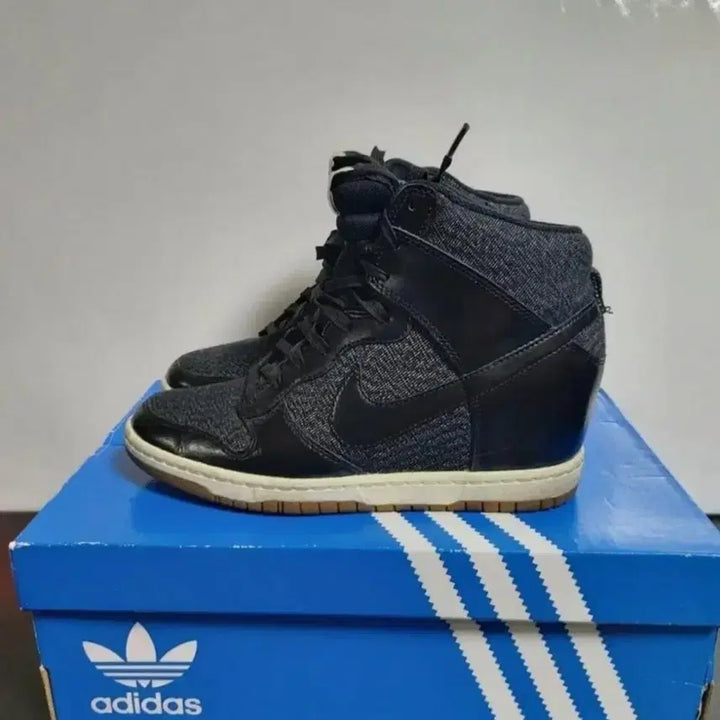 [BUNJANG] Nike Dunk Sky High Essential Women&