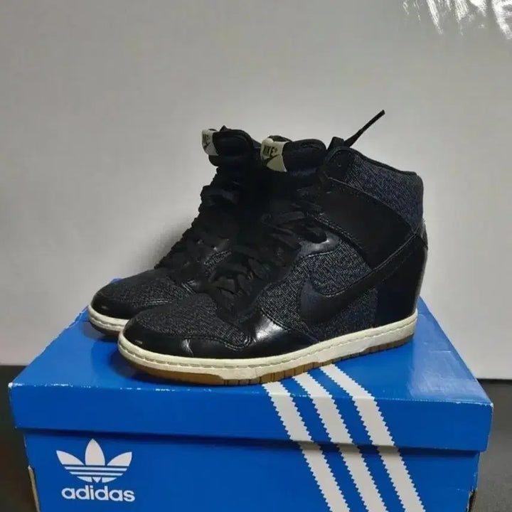 [BUNJANG] Nike Dunk Sky High Essential Women&