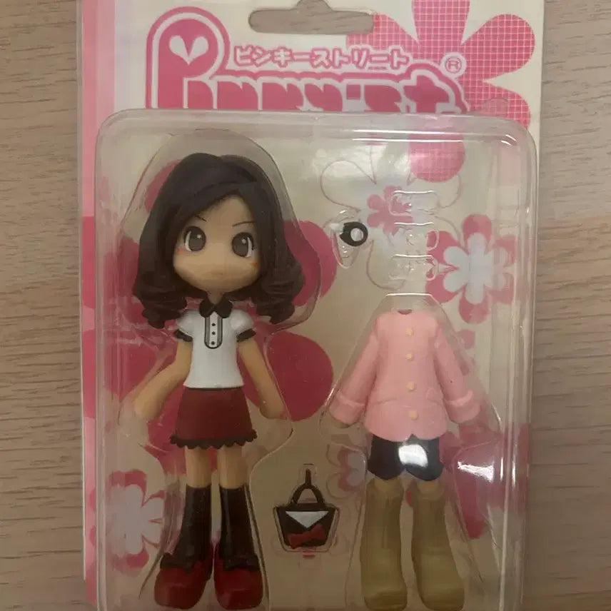 [BUNJANG] Pinky Street Figure Y2K Vintage Figure / 급처) 핑키스트리트 피규어 고전 y2k 방꾸 느좋