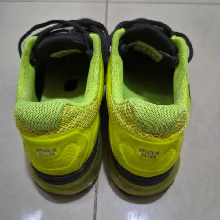[BUNJANG] Nike Excellerate 2 Running Shoes / 나이키 Excellerate 2 런닝화 판매