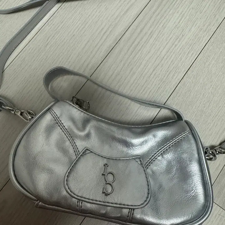 [BUNJANG] Illygo Signature Mini Bag Silver / 일리고 시그니처 미니백 실버