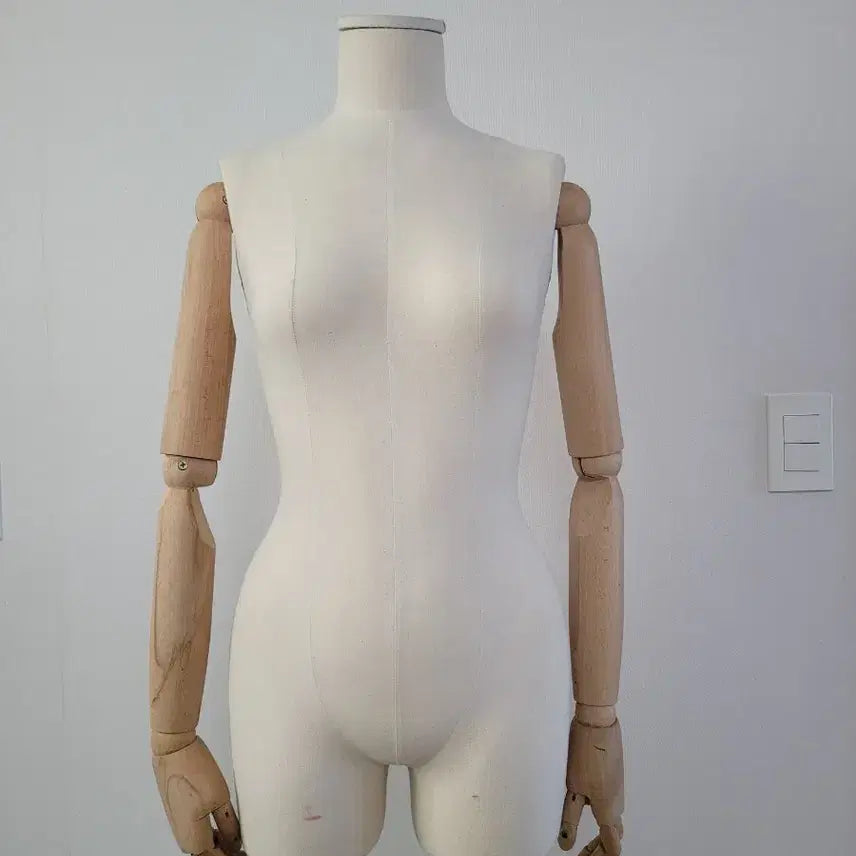 [BUNJANG] Pinocchio Torso Mannequin / 토르소 마네킨 피노키오