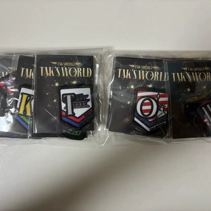 [BUNJANG] Takshow 2 Badge Set / 탁쇼2 배지
