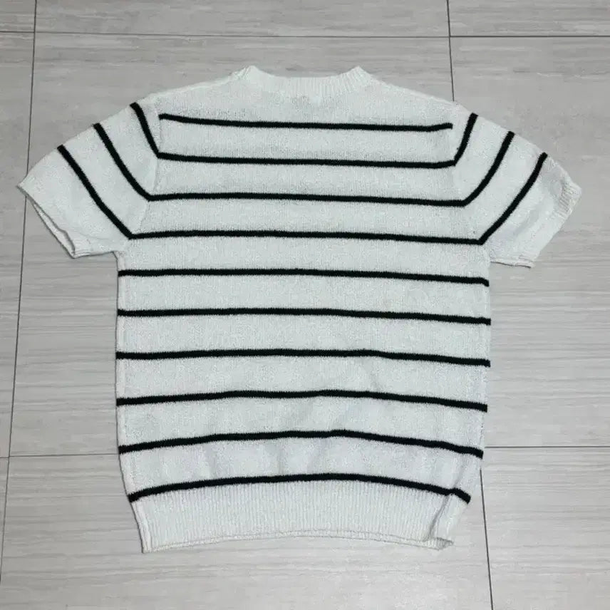 [SOLD OUT] margin stripe 니트 반팔 티셔츠