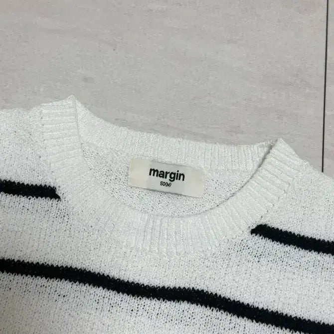 [SOLD OUT] margin stripe 니트 반팔 티셔츠