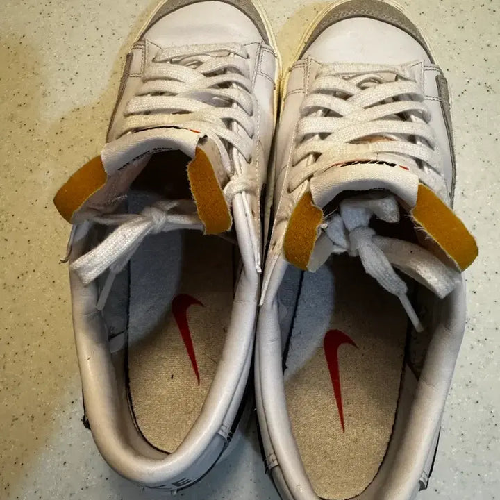 [BUNJANG] Nike Blazer Low White Black Sneakers / 나이키 블레이저 로우 흰검 265mm
