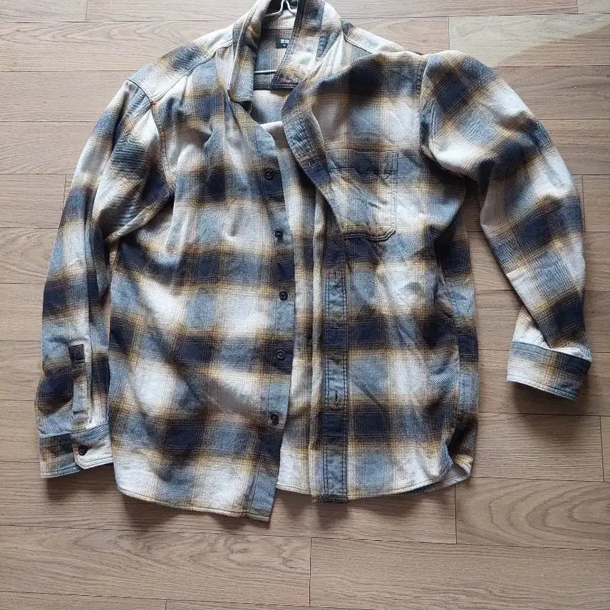 [SOLD OUT] 유니클로  체크 셔츠