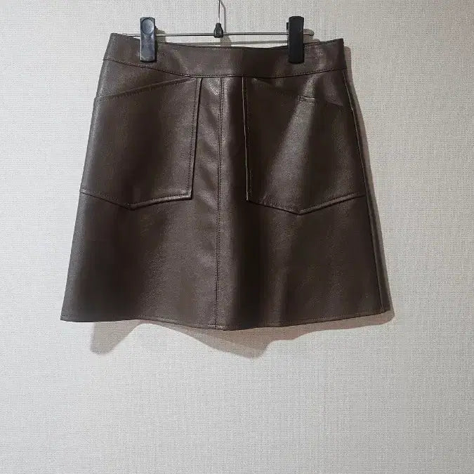 [BUNJANG] Brown Leather Mini Skirt with Pocket Design / 브라운 레더 미니 스커트 포켓 디자인