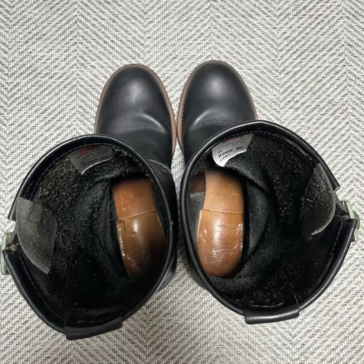 [SOLD OUT] 레드윙 엔지니어 2268 9.5D