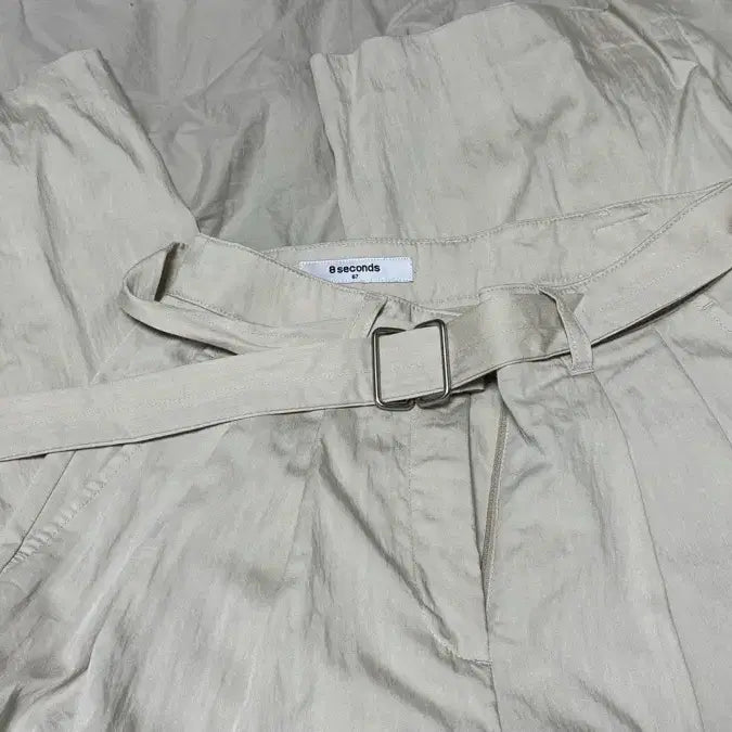 [BUNJANG] 8seconds Rayon Blend Belted Wide Slacks Beige / 에잇세컨즈 레이온 혼방 벨티드 와이드 슬랙스 베이지 여름용