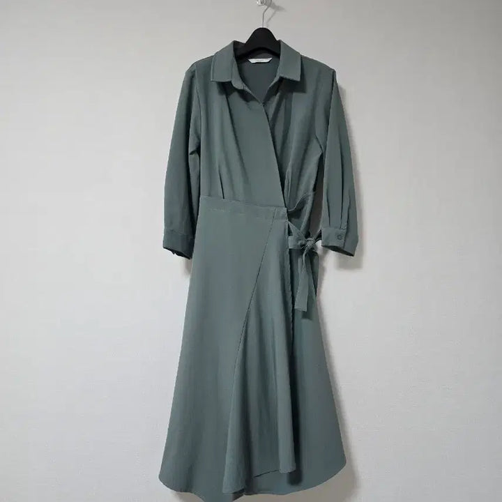 [BUNJANG] Visit in New York Wrap Dress / 비지트인 뉴욕  원피스 55