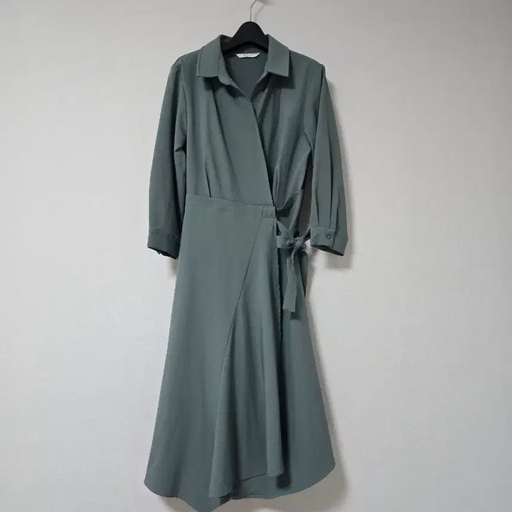 [BUNJANG] Visit in New York Wrap Dress / 비지트인 뉴욕  원피스 55