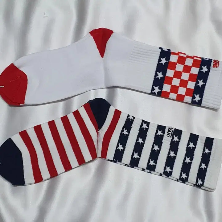 [BUNJANG] Vans Stripe Check Star Socks / 개당가격이예요~화이트 레드 네이비 반스 스트라이프 체크 스타 별 양말
