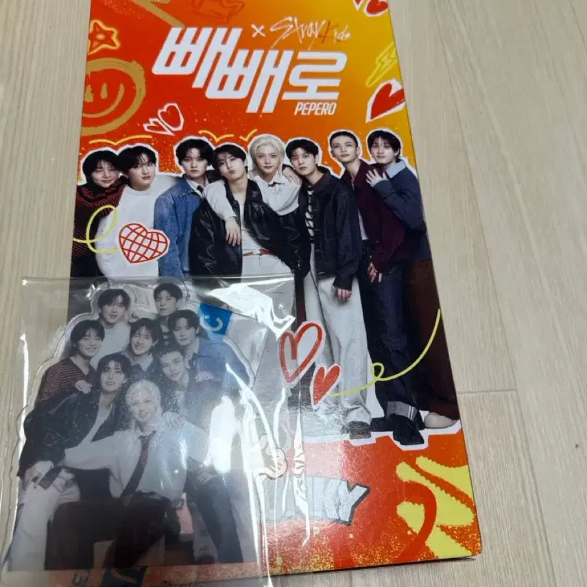 [BUNJANG] Stray Kids Pepero Crunchy Acrylic Stand / Stray Kids 스키즈 빼빼로 크런키 아크릴 스탠드 스트레이키즈