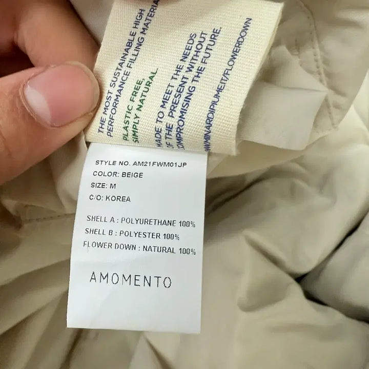 [BUNJANG] AMOMENTO 21FW Vegan Leather Reversible Padding M / 아모멘토 21FW 비건레더 리버시블 패딩 M