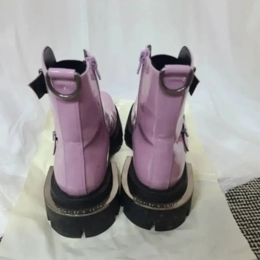 [BUNJANG] Charles &amp; Keith Pink Enamel Mary Jane Long Boots / 찰스앤키스 핑크 에나멜 메리제인 롱부츠 245
